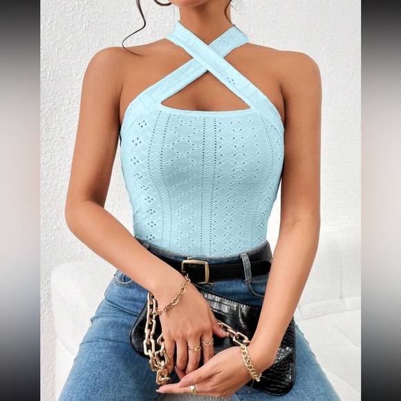 Boho crisscross front halter top - Picture 10 of 15